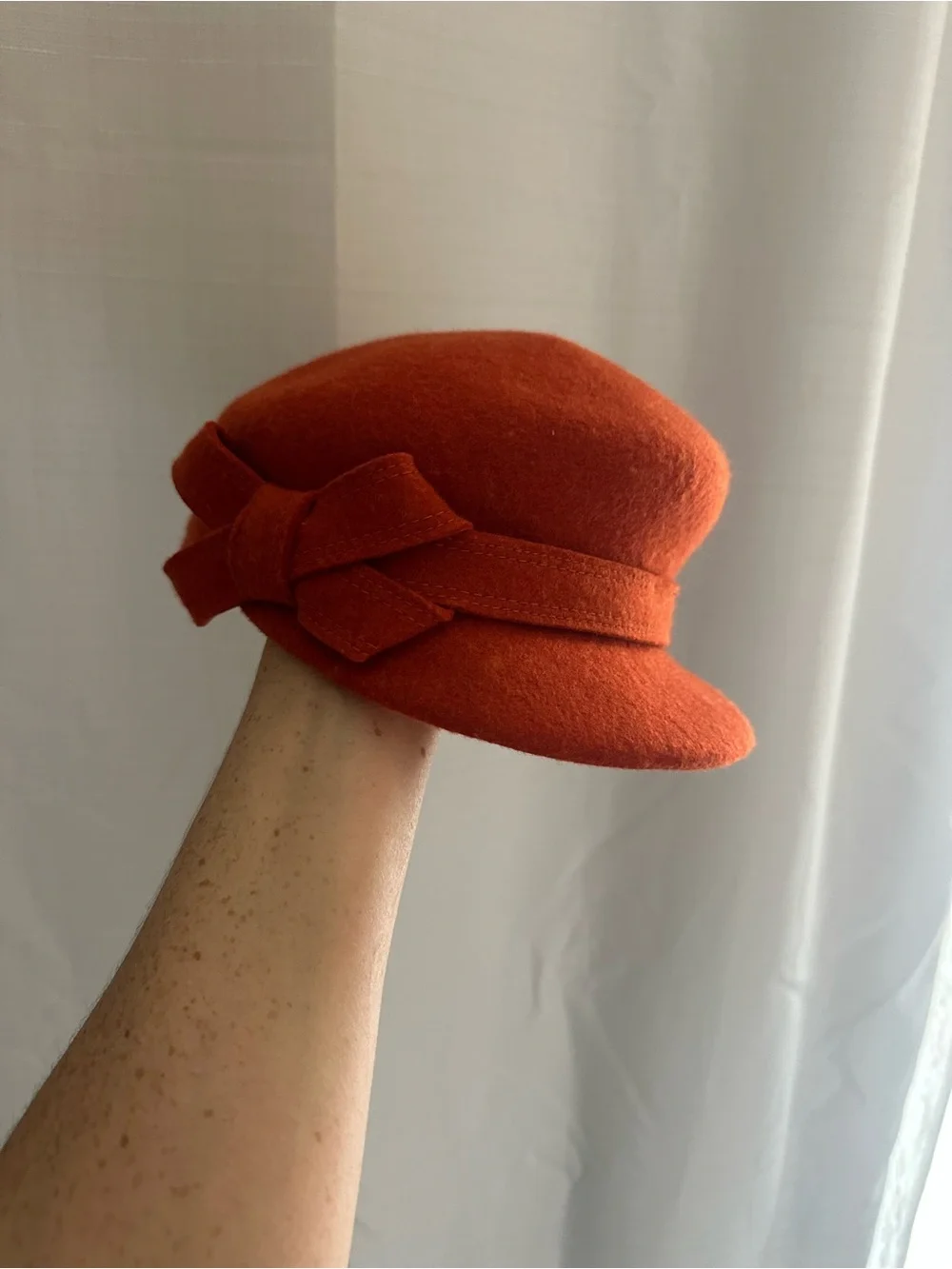 Women's Orange Wool Bow Cloche Cap - Picture 2 of 5